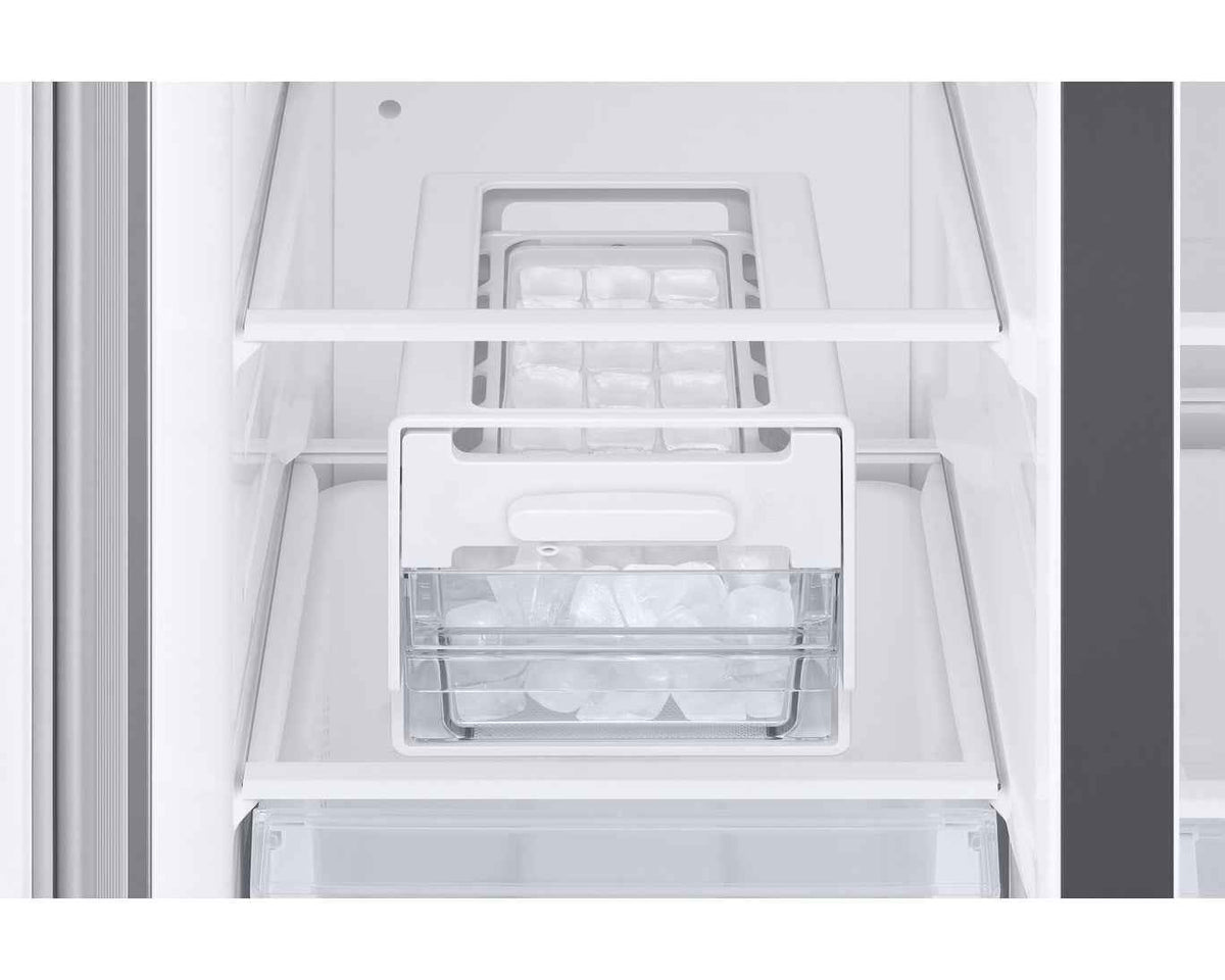 Samsung 653 L Frost Free Side by Side 3 Star Refrigerator (EZ Clean Steel, RS76CG8113SL)